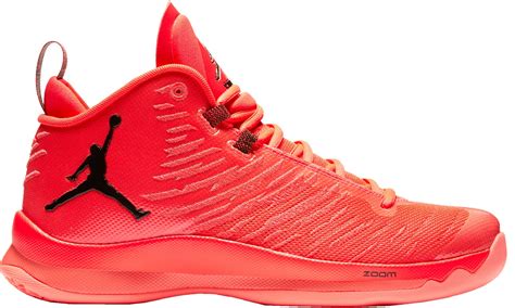 basketbal schoenen.